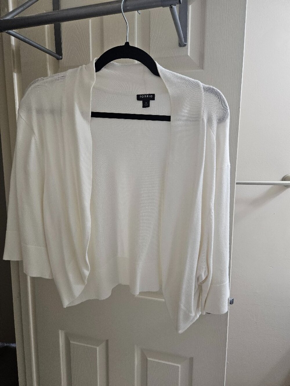 Torrid 3x White Short Sleeve Sweater